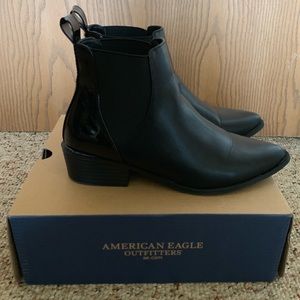 American eagle Chelsea boots